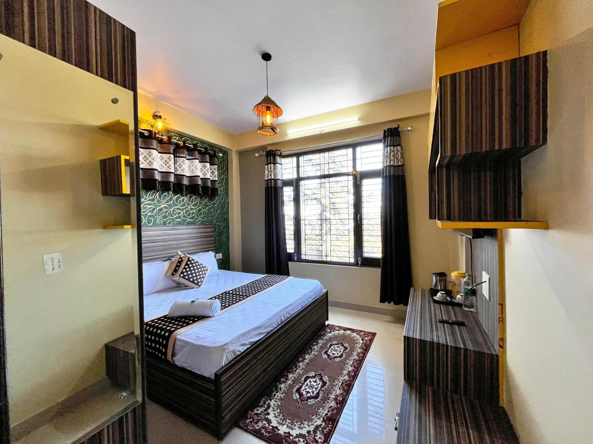 Puri'S Bnb Shimla Exterior photo