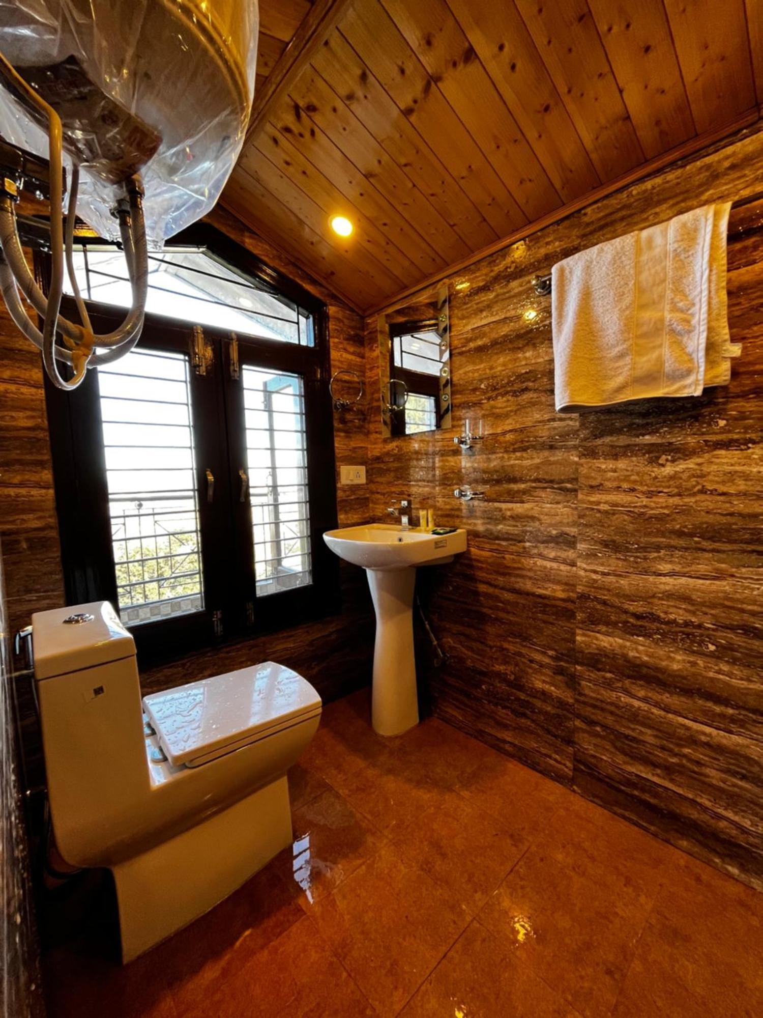 Puri'S Bnb Shimla Exterior photo